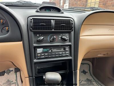 1997 Ford Mustang   - Photo 11 - Valentine, NE 69201