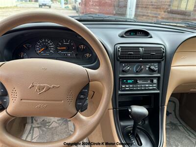 1997 Ford Mustang   - Photo 9 - Valentine, NE 69201