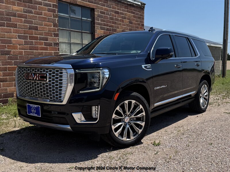 2022 GMC Yukon 4WD Denali's photo
