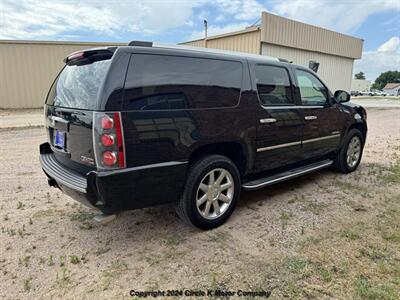 2013 GMC Yukon XL Denali   - Photo 5 - Valentine, NE 69201