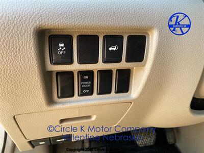 2015 Nissan Quest 3.5 S   - Photo 21 - Valentine, NE 69201