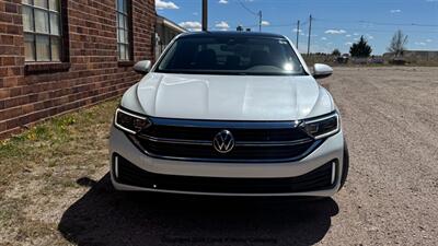 2024 Volkswagen Jetta SEL   - Photo 3 - Valentine, NE 69201