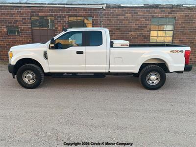 2017 Ford F-250 Super Duty XL   - Photo 1 - Valentine, NE 69201