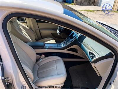 2019 Lincoln MKZ/Zephyr Reserve II   - Photo 12 - Valentine, NE 69201