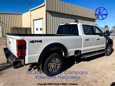 2023 Ford F-250 Super Duty Lariat   - Photo 5 - Valentine, NE 69201