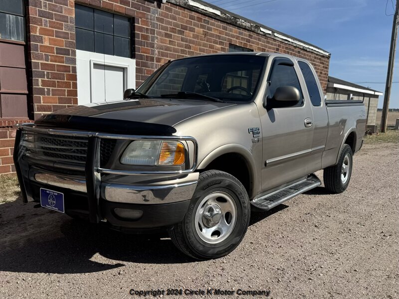 2002 Ford F-150 XLT   - Photo 1 - Valentine, NE 69201