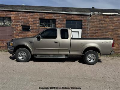 2002 Ford F-150 XLT   - Photo 2 - Valentine, NE 69201
