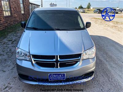 2017 Dodge Grand Caravan SE   - Photo 3 - Valentine, NE 69201