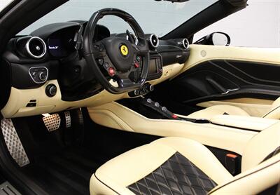 2015 Ferrari California T   - Photo 13 - Springfield, MO 65802