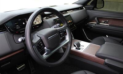 2025 Land Rover Range Rover P400 SE LWB   - Photo 13 - Springfield, MO 65802