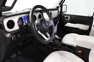 2023 Jeep Wrangler Sahara  High Altitude - Photo 12 - Springfield, MO 65802