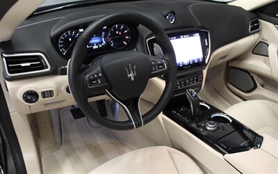 2022 Maserati Ghibli Modena Q4   - Photo 16 - Springfield, MO 65802