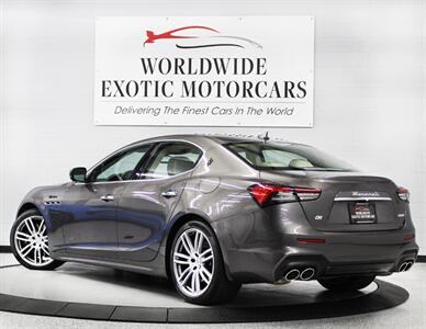 2022 Maserati Ghibli Modena Q4   - Photo 6 - Springfield, MO 65802