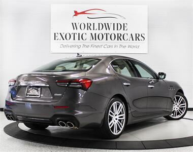 2022 Maserati Ghibli Modena Q4   - Photo 8 - Springfield, MO 65802