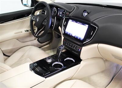 2022 Maserati Ghibli Modena Q4   - Photo 24 - Springfield, MO 65802