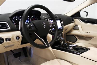 2022 Maserati Ghibli Modena Q4   - Photo 15 - Springfield, MO 65802