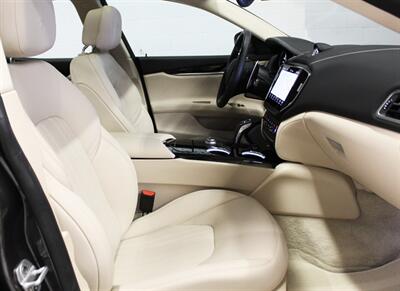 2022 Maserati Ghibli Modena Q4   - Photo 22 - Springfield, MO 65802