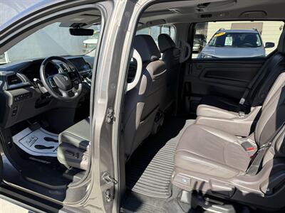 2019 Honda Odyssey EX-L w/Navi w/RES   - Photo 5 - Lexington, NE 68850