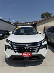 2024 Nissan Rogue SV - Photo 3 - Lexington, NE 68850