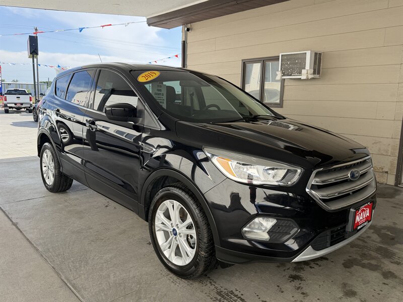 2019 Ford Escape SE   - Photo 1 - Lexington, NE 68850