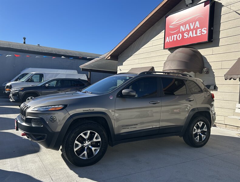 2016 Jeep Cherokee Trailhawk - Photo 1 - Lexington, NE 68850