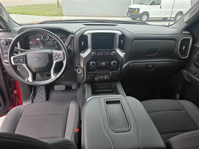 2021 Chevrolet Silverado 1500 LT Trail Boss   - Photo 9 - Lexington, NE 68850