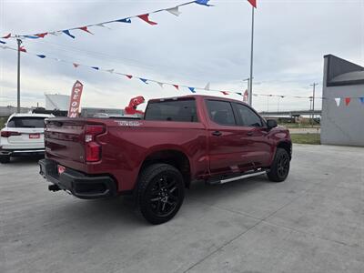2021 Chevrolet Silverado 1500 LT Trail Boss   - Photo 5 - Lexington, NE 68850