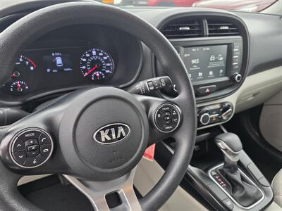 2020 Kia Soul S   - Photo 4 - Lexington, NE 68850
