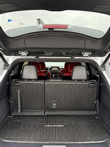 2021 Toyota Highlander XSE   - Photo 6 - Lexington, NE 68850