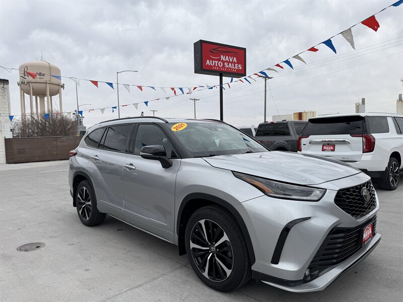2021 Toyota Highlander XSE   - Photo 1 - Lexington, NE 68850