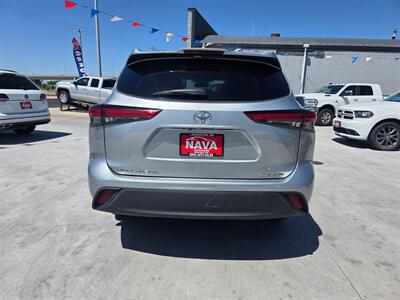 2021 Toyota Highlander XLE - Photo 4 - Lexington, NE 68850