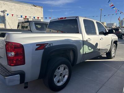 2010 Chevrolet Silverado 1500 LT - Photo 2 - Lexington, NE 68850