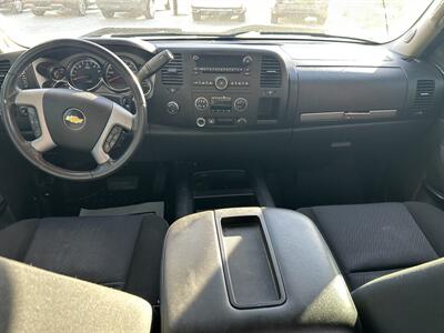 2010 Chevrolet Silverado 1500 LT - Photo 4 - Lexington, NE 68850