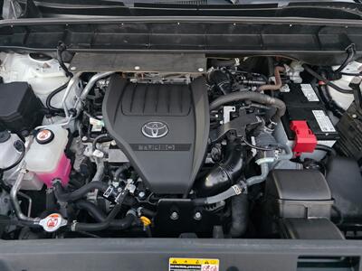 2023 Toyota Highlander LE   - Photo 8 - Lexington, NE 68850