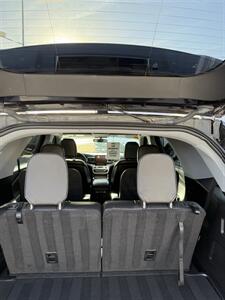 2020 Ford Explorer XLT   - Photo 6 - Lexington, NE 68850