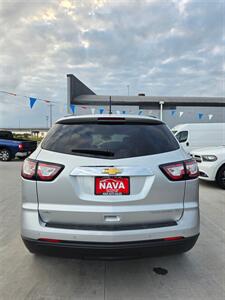 2015 Chevrolet Traverse LT - Photo 6 - Lexington, NE 68850