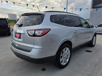 2015 Chevrolet Traverse LT - Photo 7 - Lexington, NE 68850