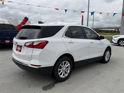 2018 Chevrolet Equinox LT   - Photo 6 - Lexington, NE 68850