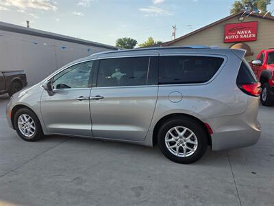 2021 Chrysler Pacifica Touring L - Photo 6 - Lexington, NE 68850