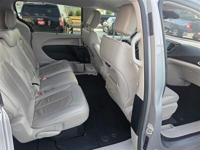 2021 Chrysler Pacifica Touring L - Photo 13 - Lexington, NE 68850