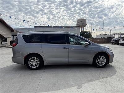 2021 Chrysler Pacifica Touring L - Photo 5 - Lexington, NE 68850