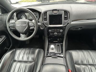 2023 Chrysler 300 S V6   - Photo 5 - Lexington, NE 68850