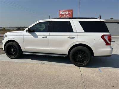 2019 Ford Expedition XLT   - Photo 2 - Lexington, NE 68850