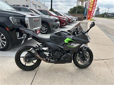2023 Kawasaki Ninja 400   - Photo 1 - Lexington, NE 68850