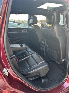 2018 Jeep Grand Cherokee Overland - Photo 5 - Lexington, NE 68850