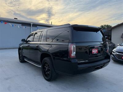 2015 GMC Yukon XL SLT - Photo 6 - Lexington, NE 68850
