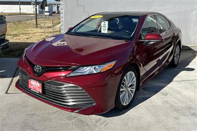 2019 Toyota Camry XLE Sedan