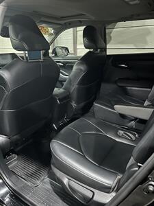 2020 Toyota Highlander XLE - Photo 3 - Lexington, NE 68850