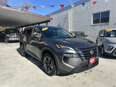 2024 Nissan Rogue SV - Photo 3 - Lexington, NE 68850