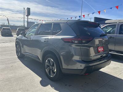 2024 Nissan Rogue SV - Photo 5 - Lexington, NE 68850
